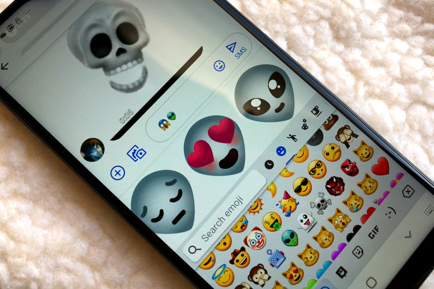 emojis app android