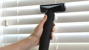 Cleaning your blinds with a Vacuum