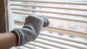 How to Clean blinds without Taking Them down