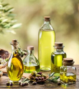 What advantages does ingesting oil provide for the health of the skin